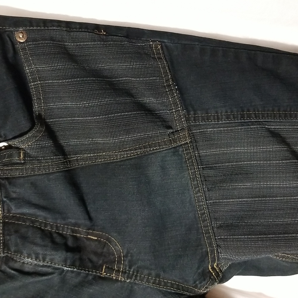 Sz 30 (8/10) Unique Jean Bermuda shorts
